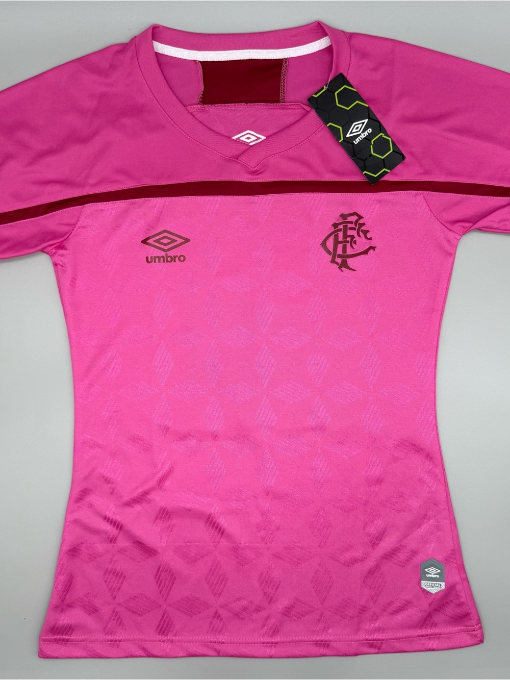 NWT Umbro Fluminense FC 2023 Outubro Rosa Breast Cancer Awareness Soccer Jersey